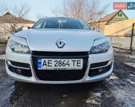 Серый Рено Лагуна, объемом двигателя 2 л и пробегом 262 тыс. км за 6500 $, фото 1 на Automoto.ua