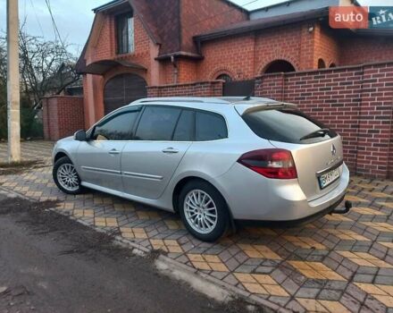 Серый Рено Лагуна, объемом двигателя 1.5 л и пробегом 173 тыс. км за 7500 $, фото 1 на Automoto.ua