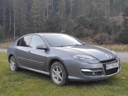 Рено Лагуна 2011 в Ужгороде на Automoto.ua Серый Рено Лагуна, объемом двигателя 0 л и пробегом 267 тыс. км за 6400 $, фото 1 на Automoto.ua