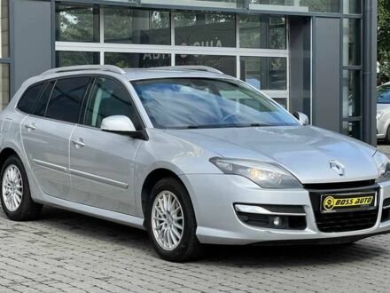 Рено Лагуна 2011 в Ивано-Франковске на Automoto.ua Серый Рено Лагуна, объемом двигателя 1.5 л и пробегом 240 тыс. км за 7800 $, фото 1 на Automoto.ua