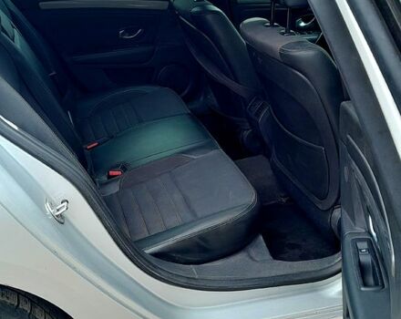 Серый Рено Лагуна, объемом двигателя 2 л и пробегом 26400 тыс. км за 7000 $, фото 1 на Automoto.ua