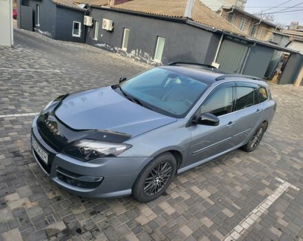 Серый Рено Лагуна, объемом двигателя 1.5 л и пробегом 241 тыс. км за 5500 $, фото 1 на Automoto.ua