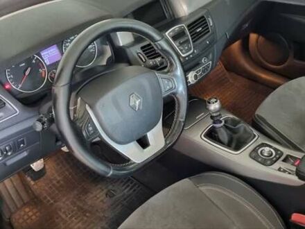 Рено Лагуна 2012 в Львове на Automoto.ua Серый Рено Лагуна, объемом двигателя 1.46 л и пробегом 306 тыс. км за 7600 $, фото 1 на Automoto.ua