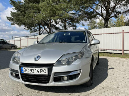 Рено Лагуна 2012 в Львове на Automoto.ua Серый Рено Лагуна, объемом двигателя 1.46 л и пробегом 380 тыс. км за 5500 $, фото 1 на Automoto.ua