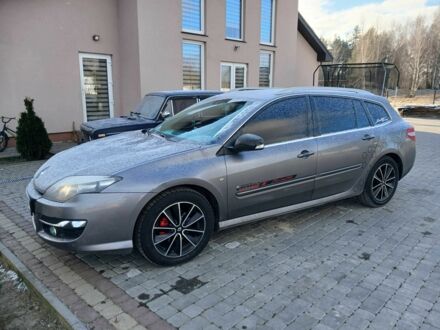 Сірий Рено Лагуна, об'ємом двигуна 1.5 л та пробігом 330 тис. км за 8300 $, фото 1 на Automoto.ua