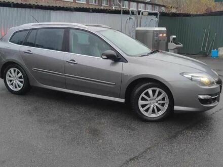 Серый Рено Лагуна, объемом двигателя 1.5 л и пробегом 220 тыс. км за 8300 $, фото 1 на Automoto.ua