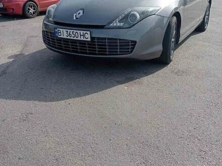 Рено Лагуна 2012 в Полтаве на Automoto.ua Серый Рено Лагуна, объемом двигателя 2 л и пробегом 263 тыс. км за 6950 $, фото 1 на Automoto.ua