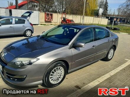 Рено Лагуна 2012 в Тернополе на Automoto.ua Серый Рено Лагуна, объемом двигателя 15 л и пробегом 243 тыс. км за 8400 $, фото 1 на Automoto.ua