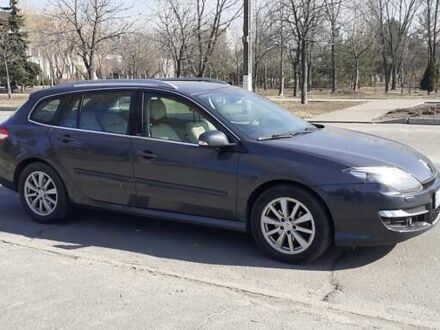 Рено Лагуна 2013 в Горишние Плавни (Комсомольск) на Automoto.ua Серый Рено Лагуна, объемом двигателя 2 л и пробегом 247 тыс. км за 9400 $, фото 1 на Automoto.ua