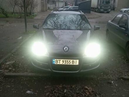Серый Рено Лагуна, объемом двигателя 1.5 л и пробегом 272 тыс. км за 8000 $, фото 1 на Automoto.ua