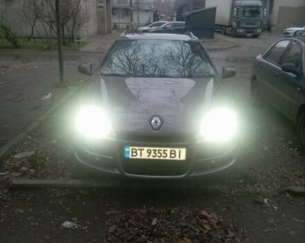 Серый Рено Лагуна, объемом двигателя 1.5 л и пробегом 272 тыс. км за 8000 $, фото 1 на Automoto.ua