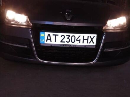 Рено Лагуна 2014 в Коломые на Automoto.ua Серый Рено Лагуна, объемом двигателя 1.5 л и пробегом 216 тыс. км за 7300 $, фото 1 на Automoto.ua