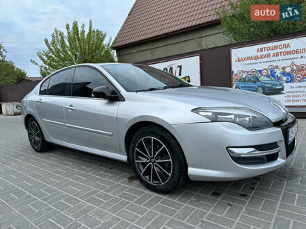 Серый Рено Лагуна, объемом двигателя 1.5 л и пробегом 228 тыс. км за 9300 $, фото 1 на Automoto.ua