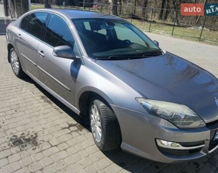 Серый Рено Лагуна, объемом двигателя 1.5 л и пробегом 297 тыс. км за 8000 $, фото 1 на Automoto.ua