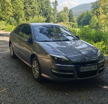 Серый Рено Лагуна, объемом двигателя 1.5 л и пробегом 308 тыс. км за 8900 $, фото 1 на Automoto.ua