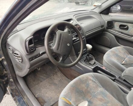 Рено Лагуна 1994 в Гайсине на Automoto.ua Синий Рено Лагуна, объемом двигателя 2 л и пробегом 300 тыс. км за 850 $, фото 7 на Automoto.ua