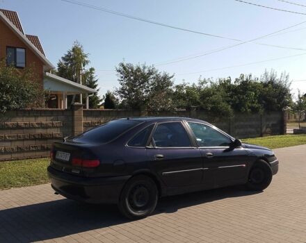 Синий Рено Лагуна, объемом двигателя 1.8 л и пробегом 240 тыс. км за 1290 $, фото 11 на Automoto.ua