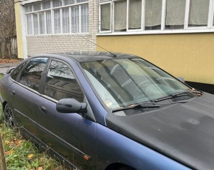 Синій Рено Лагуна, об'ємом двигуна 1.8 л та пробігом 300 тис. км за 1700 $, фото 1 на Automoto.ua