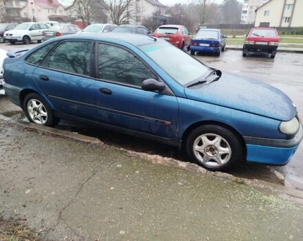 Синій Рено Лагуна, об'ємом двигуна 2 л та пробігом 140 тис. км за 1600 $, фото 2 на Automoto.ua