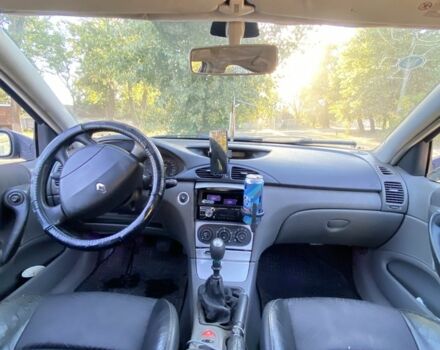 Синий Рено Лагуна, объемом двигателя 1.9 л и пробегом 300 тыс. км за 2200 $, фото 4 на Automoto.ua