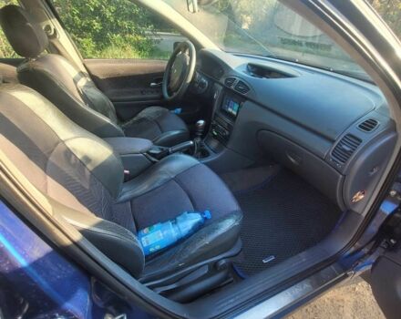 Синий Рено Лагуна, объемом двигателя 1.9 л и пробегом 315 тыс. км за 3700 $, фото 5 на Automoto.ua