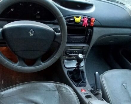 Синій Рено Лагуна, об'ємом двигуна 2 л та пробігом 298 тис. км за 2750 $, фото 6 на Automoto.ua