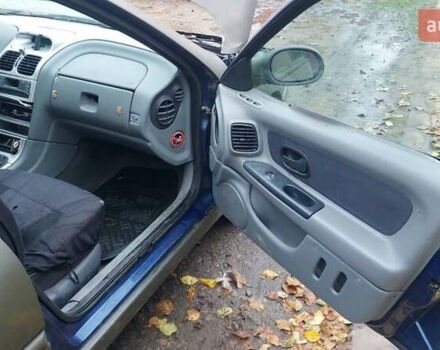 Синий Рено Лагуна, объемом двигателя 1.9 л и пробегом 360 тыс. км за 1000 $, фото 8 на Automoto.ua