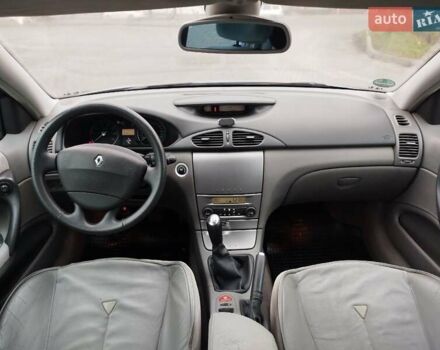 Синій Рено Лагуна, об'ємом двигуна 1.8 л та пробігом 154 тис. км за 4000 $, фото 17 на Automoto.ua