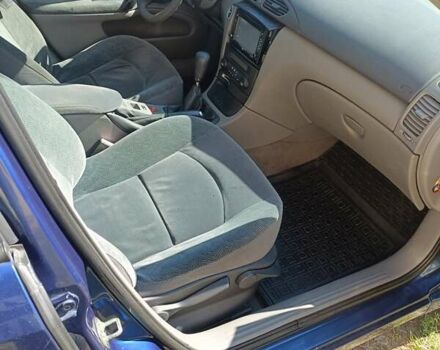 Синій Рено Лагуна, об'ємом двигуна 2 л та пробігом 300 тис. км за 3700 $, фото 12 на Automoto.ua