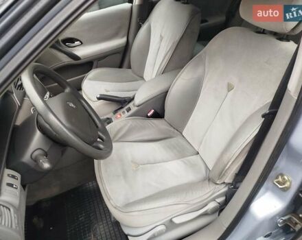 Синій Рено Лагуна, об'ємом двигуна 1.8 л та пробігом 154 тис. км за 4000 $, фото 20 на Automoto.ua