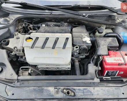 Синій Рено Лагуна, об'ємом двигуна 1.8 л та пробігом 154 тис. км за 3300 $, фото 27 на Automoto.ua