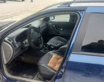 Синий Рено Лагуна, объемом двигателя 1.9 л и пробегом 408 тыс. км за 3000 $, фото 5 на Automoto.ua