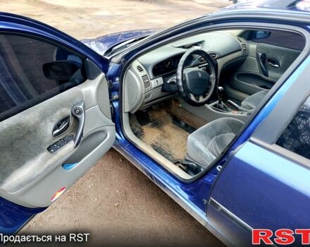 Синий Рено Лагуна, объемом двигателя 1.9 л и пробегом 350 тыс. км за 3700 $, фото 2 на Automoto.ua
