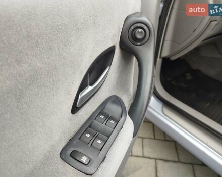 Синій Рено Лагуна, об'ємом двигуна 1.8 л та пробігом 154 тис. км за 4000 $, фото 38 на Automoto.ua