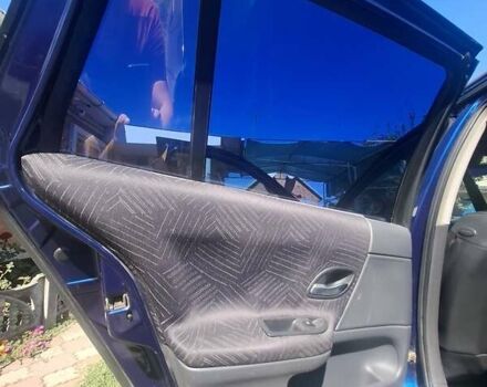 Синий Рено Лагуна, объемом двигателя 1.8 л и пробегом 312 тыс. км за 4300 $, фото 25 на Automoto.ua