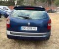 Синий Рено Лагуна, объемом двигателя 1.9 л и пробегом 330 тыс. км за 2150 $, фото 4 на Automoto.ua