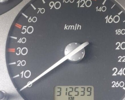 Синий Рено Лагуна, объемом двигателя 1.8 л и пробегом 312 тыс. км за 4300 $, фото 14 на Automoto.ua