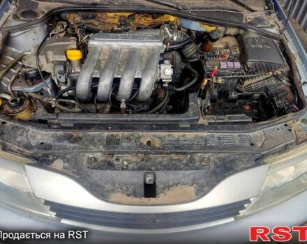 Синий Рено Лагуна, объемом двигателя 2 л и пробегом 280 тыс. км за 1800 $, фото 7 на Automoto.ua