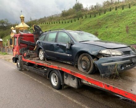 Синій Рено Лагуна, об'ємом двигуна 0 л та пробігом 348 тис. км за 800 $, фото 1 на Automoto.ua