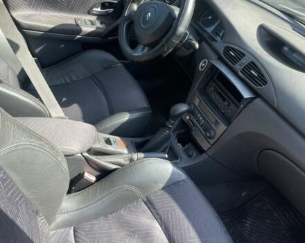 Синий Рено Лагуна, объемом двигателя 2 л и пробегом 312 тыс. км за 2700 $, фото 4 на Automoto.ua