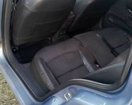 Синий Рено Лагуна, объемом двигателя 2 л и пробегом 340 тыс. км за 3650 $, фото 4 на Automoto.ua