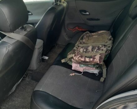 Синий Рено Лагуна, объемом двигателя 0 л и пробегом 300 тыс. км за 3000 $, фото 7 на Automoto.ua