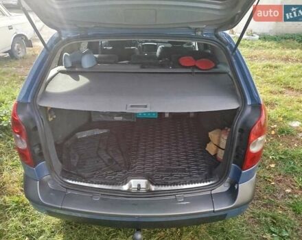 Рено Лагуна 2004 в Волочиске на Automoto.ua Синий Рено Лагуна, объемом двигателя 1.9 л и пробегом 281 тыс. км за 3200 $, фото 7 на Automoto.ua