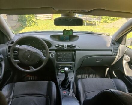 Синій Рено Лагуна, об'ємом двигуна 2 л та пробігом 233 тис. км за 1650 $, фото 5 на Automoto.ua
