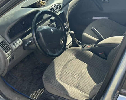 Синій Рено Лагуна, об'ємом двигуна 2 л та пробігом 309 тис. км за 4000 $, фото 7 на Automoto.ua