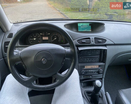 Синий Рено Лагуна, объемом двигателя 2 л и пробегом 240 тыс. км за 4800 $, фото 8 на Automoto.ua