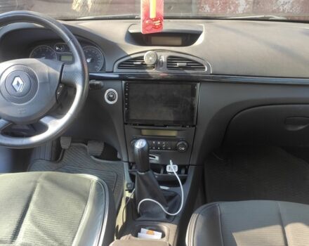 Синій Рено Лагуна, об'ємом двигуна 2 л та пробігом 305 тис. км за 3700 $, фото 7 на Automoto.ua