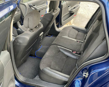 Синий Рено Лагуна, объемом двигателя 2 л и пробегом 240 тыс. км за 4800 $, фото 12 на Automoto.ua