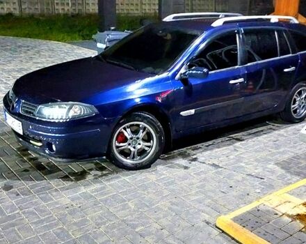 Синий Рено Лагуна, объемом двигателя 2 л и пробегом 261 тыс. км за 4500 $, фото 4 на Automoto.ua
