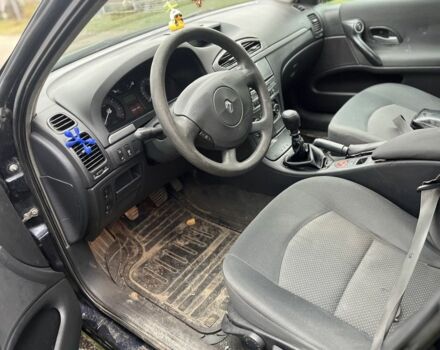 Синий Рено Лагуна, объемом двигателя 1.9 л и пробегом 440 тыс. км за 4350 $, фото 13 на Automoto.ua
